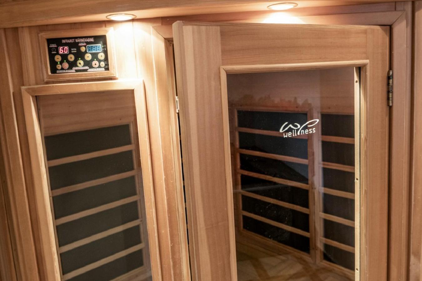 Panorama Spa Lodges Das.Schiller Bad Gastein Ngoại thất bức ảnh